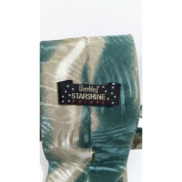 Retro Styled Vintage Neck Tie - Wembley Starshine Prints - Picture 3 of 4